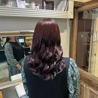 ミディアム カラー オカベ ショウマのヘアスタイル