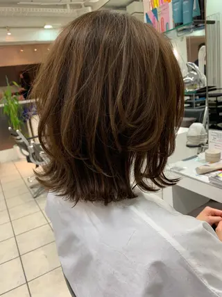 ミディアム 寺山 佳貴のヘアスタイル