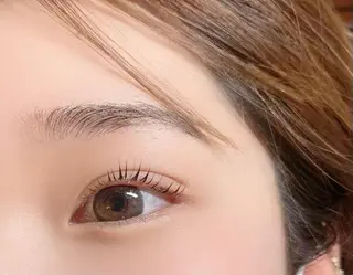 マツエク・マツパ Mia.Rosa所属・Mia.Rosa naokoの眉毛・アイブロウイメージ