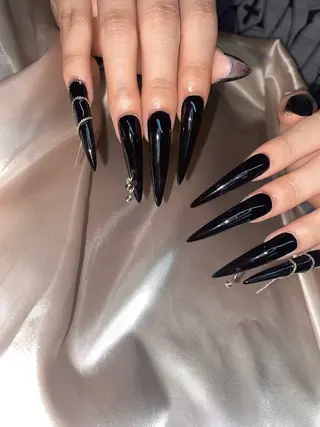 ネイル la vie Luire所属・la vie Luire アスカのネイルデザイン