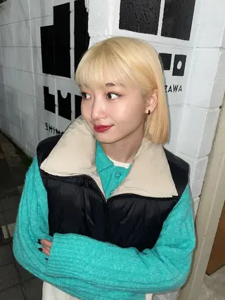 ショート カラー ハイトーン/ウルフ /小澤凌祐🦕のヘアスタイル