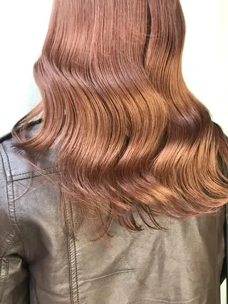 セミロング 🇰🇷カルマパーマ kaito🇰🇷のヘアスタイル