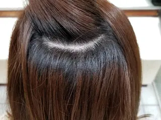 セミロング カラー ラカリテ所属・渋谷 りなのヘアスタイル