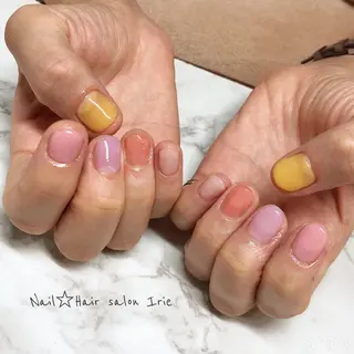 ネイル Hair salon Irie所属・與儀 知佳のネイルデザイン