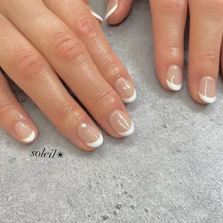 ネイル 粟津 美紀のネイルデザイン