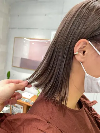 ミディアム カラー 遠藤 眞実のヘアスタイル