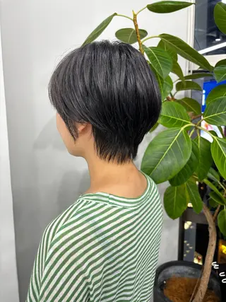 ショート 門崎未依/レイヤー/ メンズカット🪿🌼のヘアスタイル