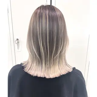 ミディアム カラー 奥山義進/ハイトーン /バレイヤージュのヘアスタイル