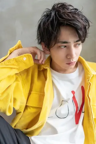 カラー メンズ SNSで大バズり‼️ 欧米風ヘア大ヒット中のヘアスタイル