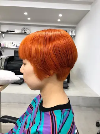 ショート カラー ヘアアレンジ flamme Annaのヘアスタイル
