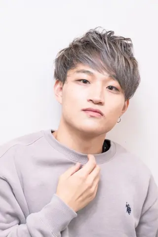 ショート カラー メンズ LINDA所属・🍀LINDA室見 🍀野口勝太郎のヘアスタイル