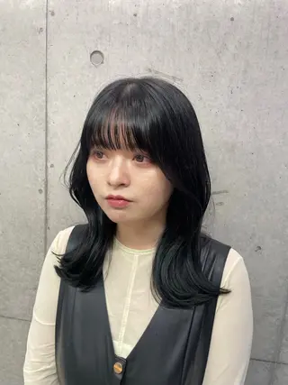 セミロング カラー clam. yuu🦩のヘアスタイル