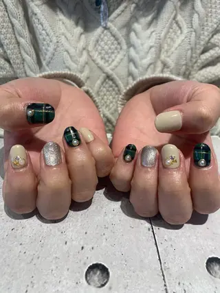 ネイル l my me mine所属・Imyme mine Rioのネイルデザイン