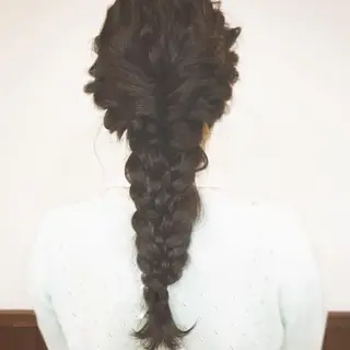 ロング ヘアアレンジ HAIR LEAP所属・LEAP MISAの眉毛・アイブロウイメージ