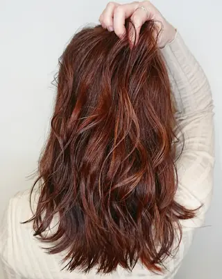 カラー ブリーチ/ヘアケア/ 艶髪/イギチハルのヘアスタイル
