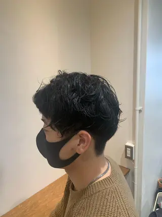 ショート パーマ ハイトーン/レイヤー 💜Akaneのヘアスタイル