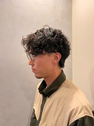 ミディアム パーマ ulQua 戸田のヘアスタイル