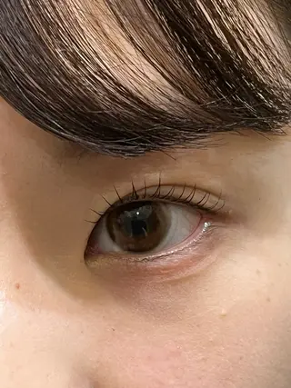 マツエク・マツパ Cure所属・三澤 朱里の眉毛・アイブロウイメージ