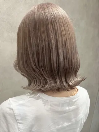 ミディアム カラー LUNON所属・🦄サラツヤ仙人🦄 ✂️益田朱朔✂️のヘアスタイル