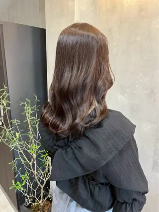 セミロング カラー SoL所属・SoL ソルのヘアスタイル