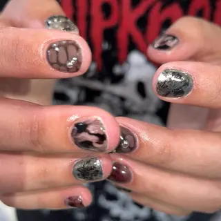 ネイル 🪐富島彩夏 /海外nail🪐のネイルデザイン