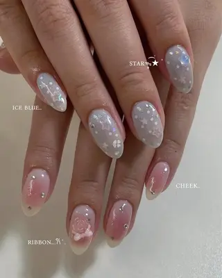 ネイル MINAMI໒꒱ Y2K、韓国ガーリーのネイルデザイン