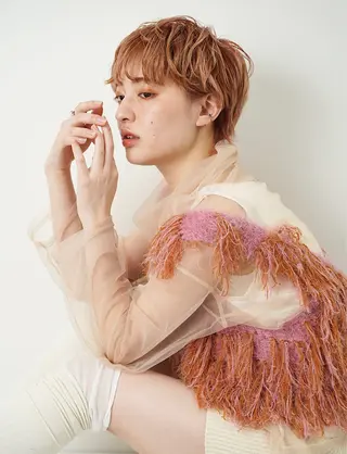 ショート カラー hoNua. 栄/透明感カラーのヘアスタイル