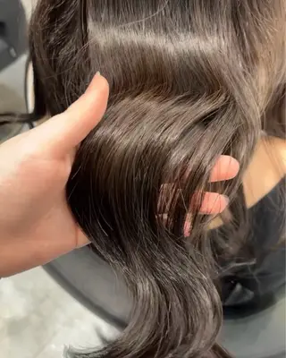 ロング カラー パーマ ヘアアレンジ メンズ rei／透明感カラー ／オリーブグレージュのヘアスタイル