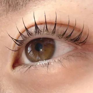 マツエク・マツパ アイブロウ TOPアイリスト ふたつぎちさとのマツエク・マツパデザイン