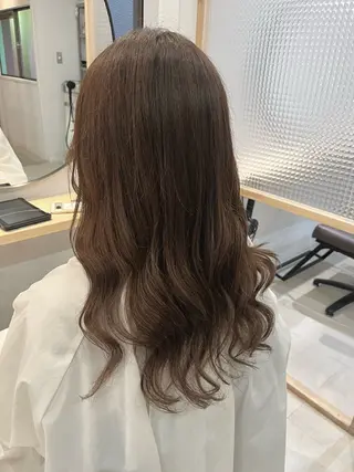 ロング パーマ ブリーチなしカラー ダブルカラーエクステのヘアスタイル