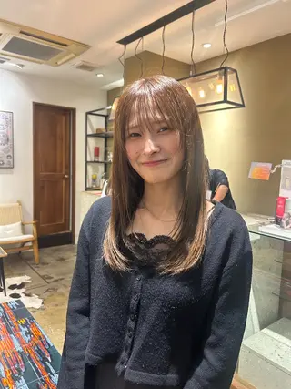 ロング ★コハル★ 柔らか艶カラー🎀のヘアスタイル