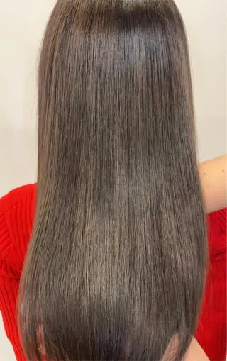 ロング カラー 藤原 克宏のヘアスタイル