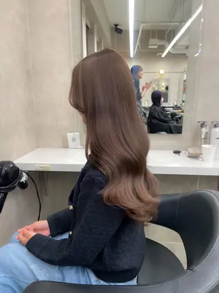 ロング 透明感カラー/ レイヤーカット/優大のヘアスタイル