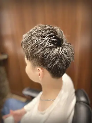 ショート メンズ 山田 哲平のヘアスタイル