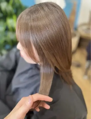 セミロング カラー Hair Salon LIFE所属・ヘアサロンLIFE さおりのヘアスタイル