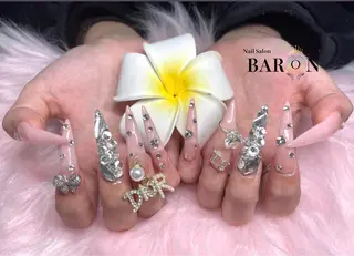 ネイル ♛︎BARON♛︎ RIKAのネイルデザイン