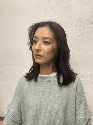 カラー Lolonois梅田 澤田　葵のヘアスタイル