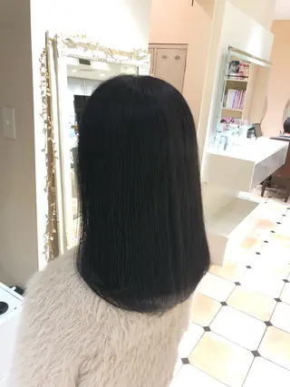 セミロング 新宿/透明感カラー/ 髪質改善/早野大空のヘアスタイル