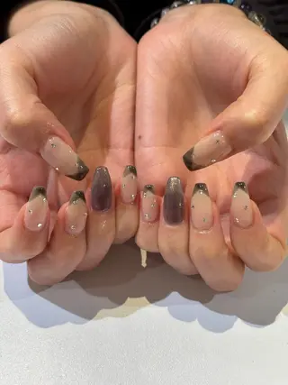 ネイル REINA .のネイルデザイン