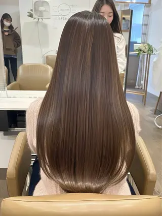 ロング ブリーチカラー🌈 縮毛矯正💙MASAのヘアスタイル