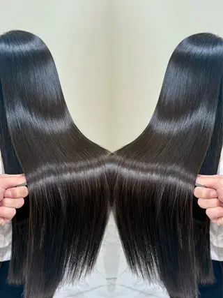 ロング 髪質改善縮毛矯正🫧 村上蒼生のヘアスタイル