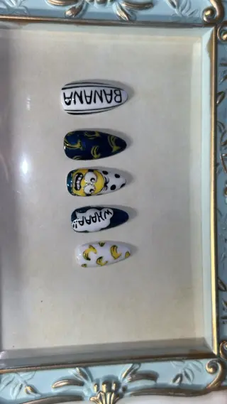 ネイル Queenie nailのネイルデザイン