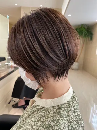 ショート カラー CLALA HIROSHIMA所属・CLALA HIROSHIMAのヘアスタイル