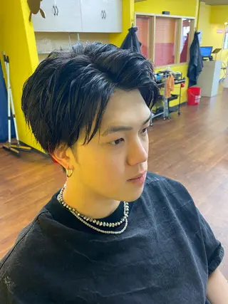 ミディアム メンズ 大谷 公太のヘアスタイル