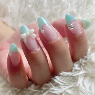 ネイル Legit nail salonのネイルデザイン