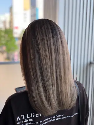 セミロング 永井大樹✨ 透明感カラー✨のヘアスタイル