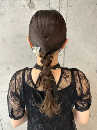 ロング ヘアアレンジ 女性に人気♪ はやしほのかのヘアスタイル