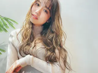 ロング RoL by apollo所属・横浜ブリーチムラ直し 特化美容師/海崎剛史のヘアスタイル