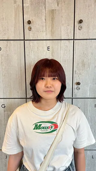 ミディアム 夏向/ハイトーン /パーマのヘアスタイル