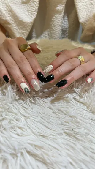 ネイル 🤍 YUI 🤍のネイルデザイン